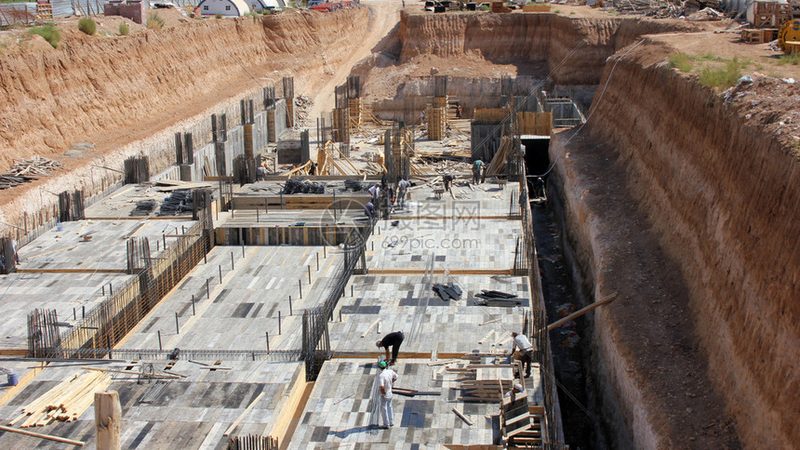 建筑工程施工与劳务分包的区别解析